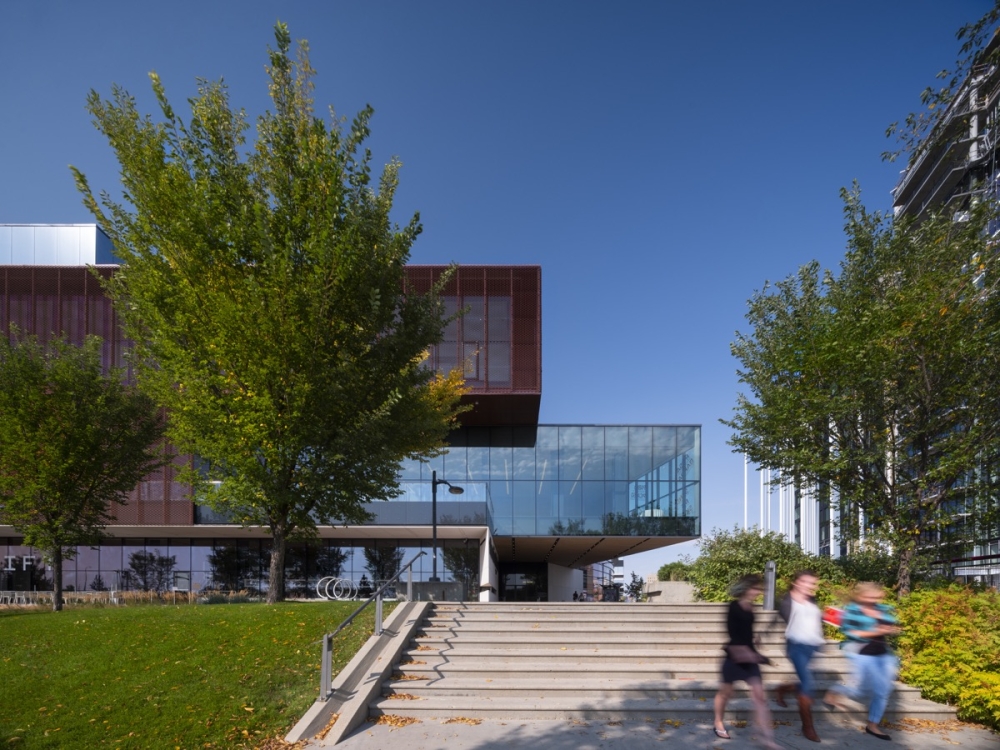 An exterior image of Remai Modern in the summer